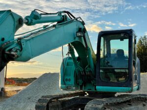 重機のゴムクローラーやゴムキャタと鉄キャタの使い分けは…